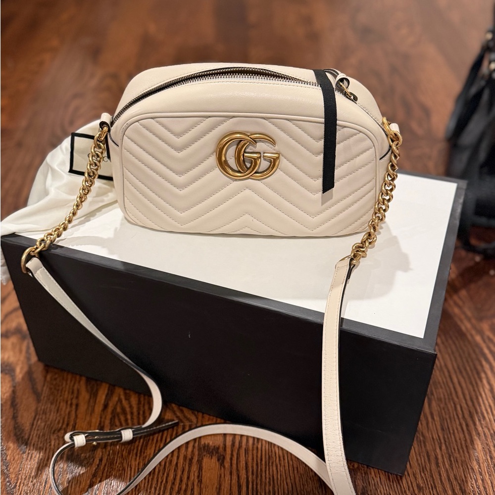 Gucci Cream Marmont Quilted Leather Crossbody with Gold Hardware